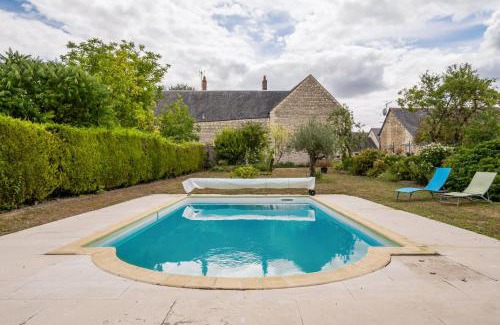 Huismes House | Family-Friendly Maison Meslaie with Pool for 8 Guests