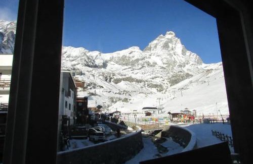 Cervinia Apartment | Enchanting Maison Meynet with Hot Tub & Top Guest Rating