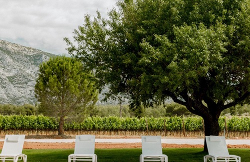 Puyloubier House | Elegant Villa Maison MIP with Heated Pool & Vineyard Views