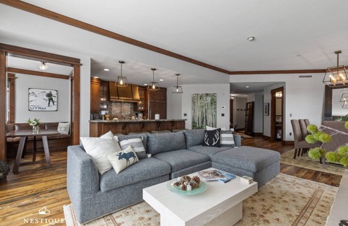 Empire Pass Condo | Guest Rated 9.8! Ski-In/Ski-Out Condo at Maison Moose