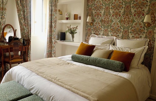 Beaumont-en-Auge Hotel | Discover Maison Mouche: 4-Star Spa Retreat with Breakfast