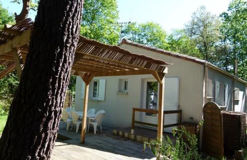 Jard-sur-Mer House | Discover Maison Jard-sur-Mer: Family-Friendly Retreat