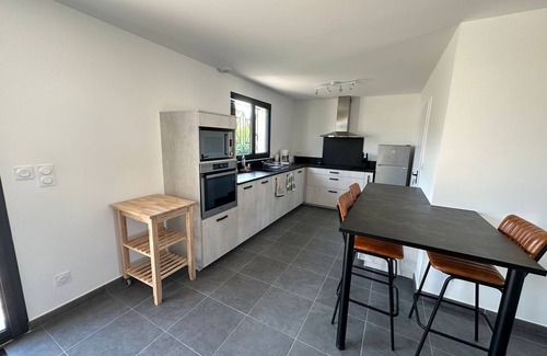 Le Montat House | Cozy Maison Neuve: Family-Friendly Stay Near Cahors