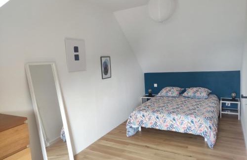 Plobannalec-Lesconil House | Family-Friendly Maison Neuve for 4-5 Near Kerguen