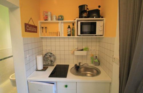 Rodheim vor der Hohe Apartment | Discover Family-Friendly Comfort at Maison No.9