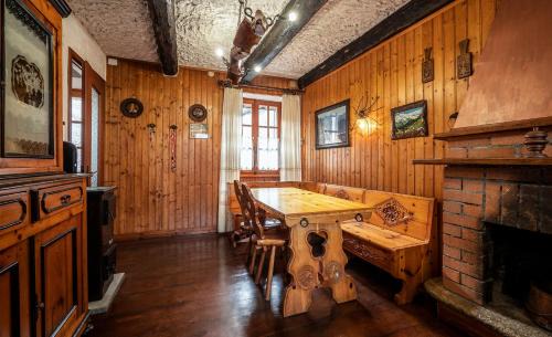 Mattie Apartment | Guest Favorite: Maison Nonna Tilde in Valsusa Awaits You