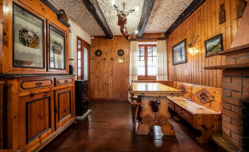 Mattie Apartment | Guest Favorite: Maison Nonna Tilde in Valsusa Awaits You