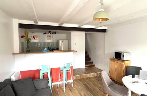 Yport House | Cozy Maison Pêcheur: Just 3 Minutes from the Beach