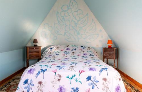 Pleubian House | Seaside Maison Pêcheur: Family-Friendly & Oceanfront Retreat