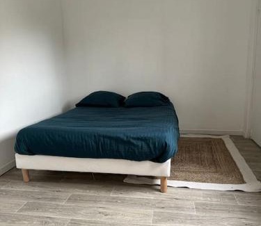 Barriere Saint Marc House | Tranquil Maison Close to Centre d’Orléans - 4-Star Stay