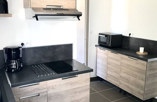 Saint-Michel-Mont-Mercure House | Top-Rated Maison Près du Puy du Fou with Family Amenities