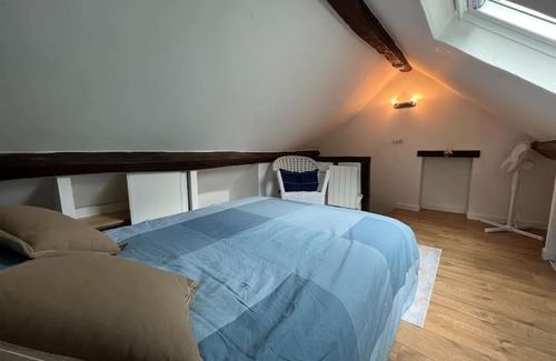 Montigny-sur-Loing Apartment | Guest Rated 10/10: Maison Privée in Centre Montigny