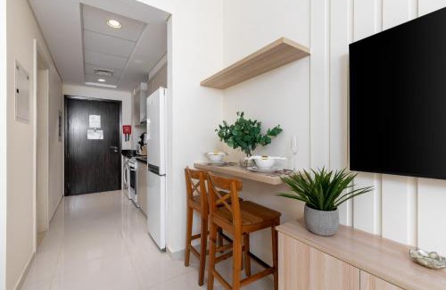 Dubai Apartment | Maison Privee - Stylish Studio with Top Facilities in Damac Hills