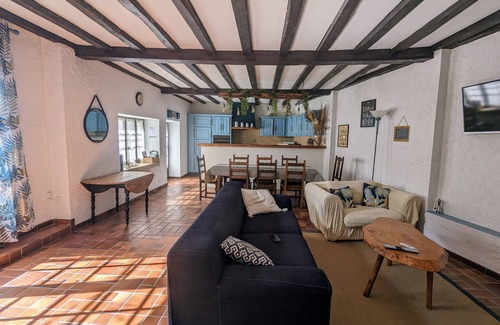 Peyrillac-et-Millac House | Charming Maison Near the Beautiful Dordogne River