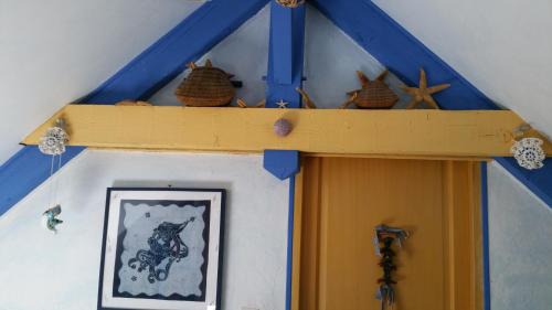Louplande Bed & Breakfast | Cozy Maison near the 24h du Mans Circuit with Ocean View