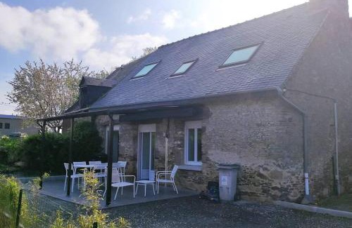 Tanis House | Cozy Stay Near Mont Saint Michel for Family Adventures