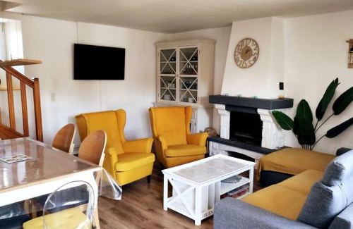 Tanis House | Cozy Stay Near Mont Saint Michel for Family Adventures