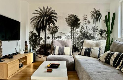 Lambersart Villa | Convenient Hotel Near Old Lille with Parking & Family Perks