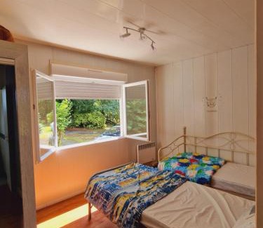 Saubion House | Relaxing Maison near Lakes and Oceans – Family & Pet Friendly