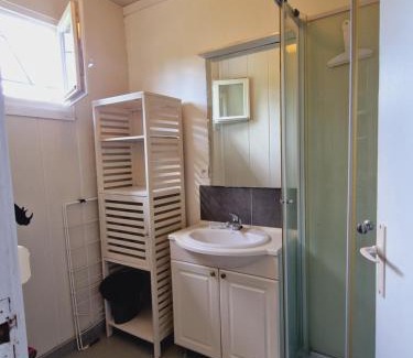Saubion House | Relaxing Maison near Lakes and Oceans – Family & Pet Friendly