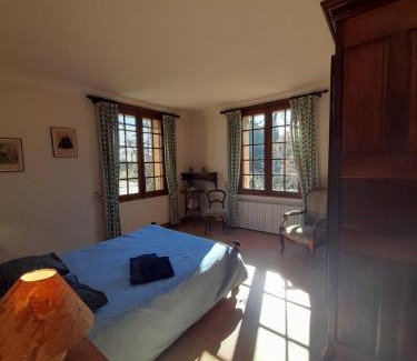 Mouries House | Inviting Maison Provençale with Pool and Ocean Views
