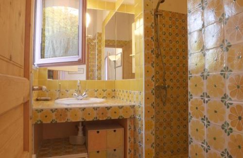 Locmaria House | Comfortable Maison Locmaria for Families and Pets