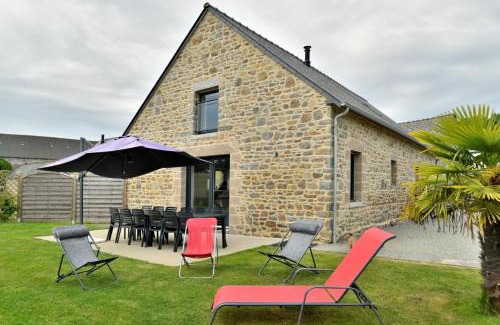 Dol-de-Bretagne House | Modern Le Cellier Near Mont-Saint-Michel for Families