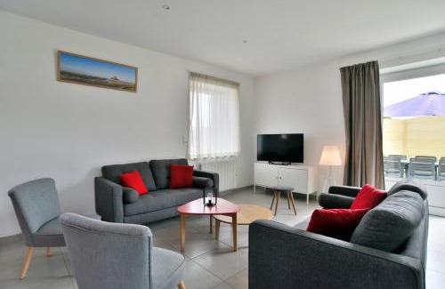 Dol-de-Bretagne House | Modern Le Cellier Near Mont-Saint-Michel for Families