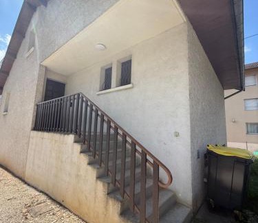Besancon Villa | Maison rénové 10 prsn Parking privée & Balcon Proche Gare-Viotte