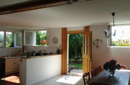 Avermes House | Charming Maison with Park, Pool & Kids' Activities Await