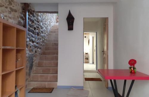 Jouques House | Historic Maison with Terrace: Perfect for Families & Pets