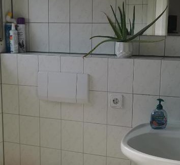 Sudlich der Pfinz Apartment | Budget-Friendly Maison Room with 4.9/10 Review Score