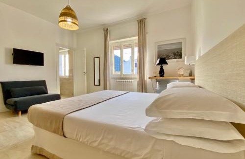 San Felice Circeo Bed & Breakfast | Oceanfront Maison Sciscì Rooms with a 9.1/10 Guest Rating
