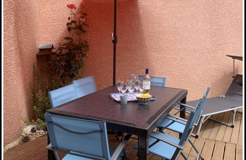 Beziers House | Discover Maison with Pools, Ocean View & Top Review Score