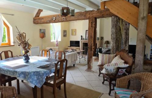 Jouy-le-Potier House | Tranquil Maison Solognote Near Loire Castles & Golf
