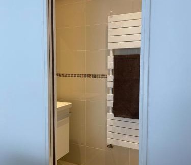 Les Alluets-le-Roi Apartment | Maison spacieuse et sa salle de sport