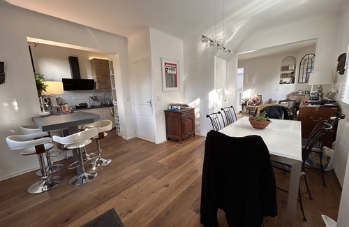 Sevres House | Family-Friendly Maison Spacieuse with Beautiful Garden in Sèvres