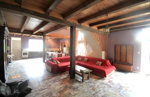 Queyssac House | Enchanting Maison with Pool and Terrace in Queyssac