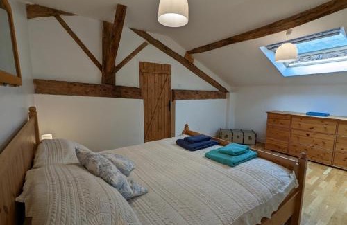 Massignac House | Inviting Maison in Massignac with Private Garden & Activities