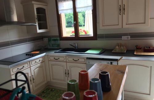 Chaon House | Spacious Sologne Retreat with Garden & Private Parking