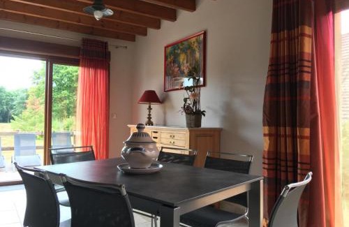 Chaon House | Spacious Sologne Retreat with Garden & Private Parking