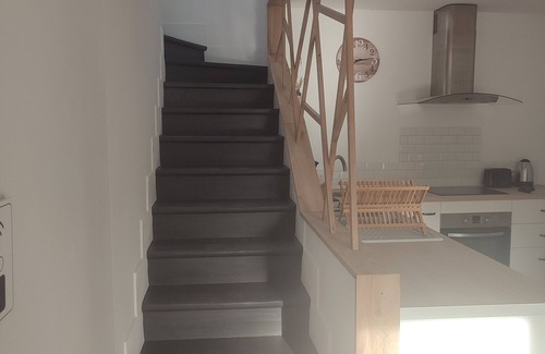 Gouvernes House | Family-Friendly Maison with Pet and Kitchen Amenities