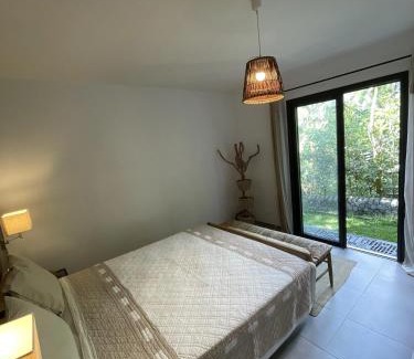La Montagne House | Maison spacieuse avec jardin à La Montagne