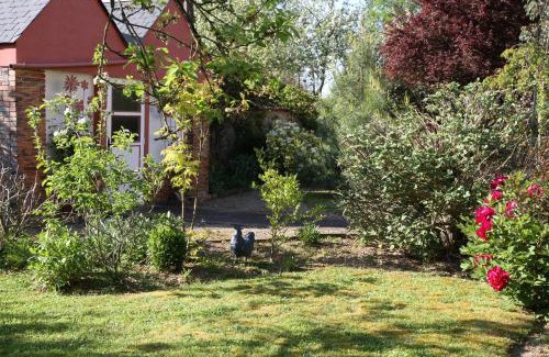 Bouere House | Discover Maison St Mayeul: Family-Friendly with Breakfast
