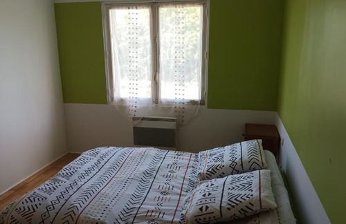 Savignac-Mona House | Cozy Maison T2 en Campagne with Pool & Family-Friendly Amenities