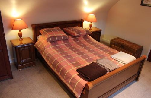 Bourth Bed & Breakfast | Discover Maison Theresa: Pet Friendly with Ocean Views