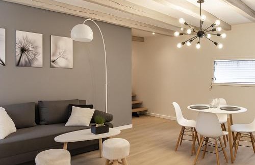Inzinzac-Lochrist Apartment | Seaside Retreat with Private Theater & Ocean Views!