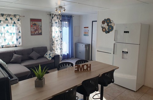 Portiragnes-Plage House | Maison Tout Confort 8 Personnes en Bord de Mer, Piscines Communes sur Place