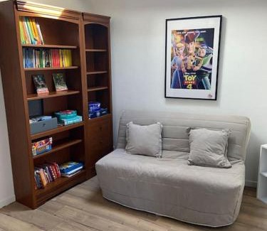 Gerzat House | Pet-Friendly Maison toute équipée Gerzat with Family Amenities