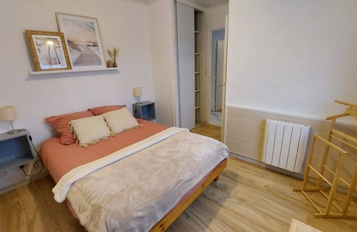 Locmaria-Plouzane House | Maison Vue Mer: A Seaside Retreat for You and Your Pets